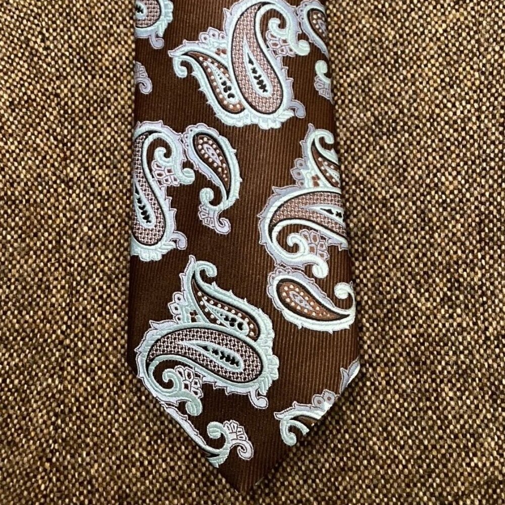 Zegna Tie 100% Silk Brown Paisley Made In Italy